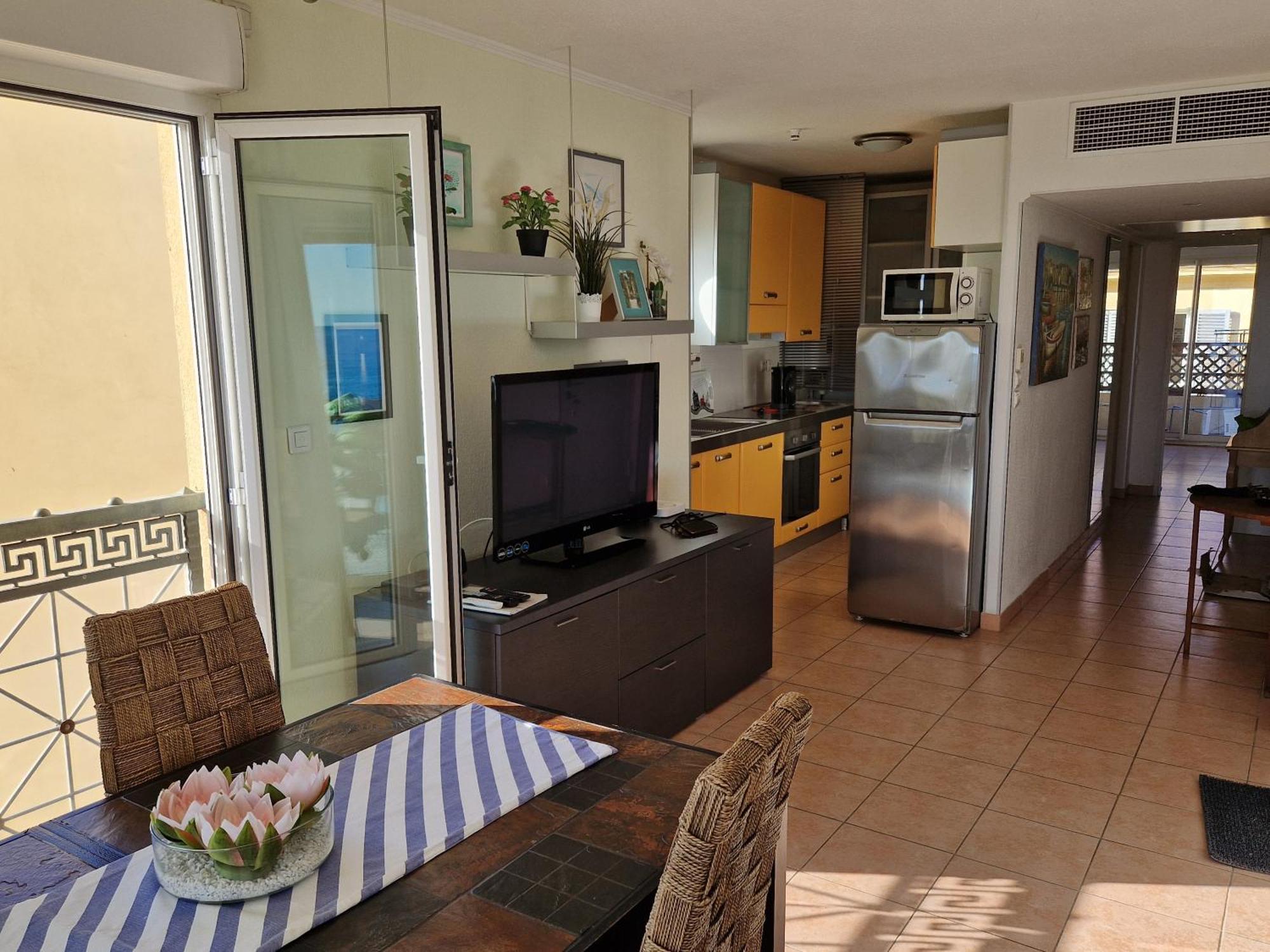 Villa Azzurra Menton Apt Luxe, Front Mer, 4Th Floor Of 5, Wifi, Tvsat, Climate Exteriör bild